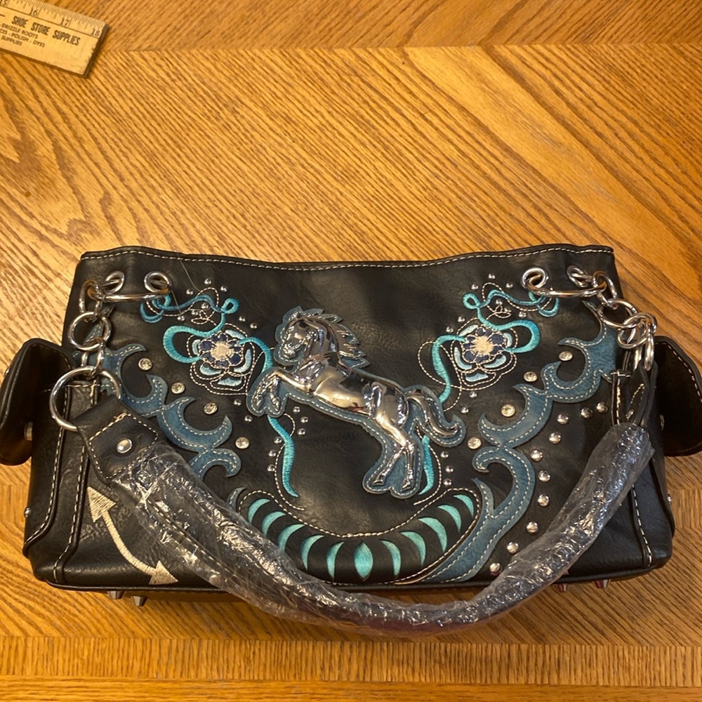 Women’s Concealed Carry Purse